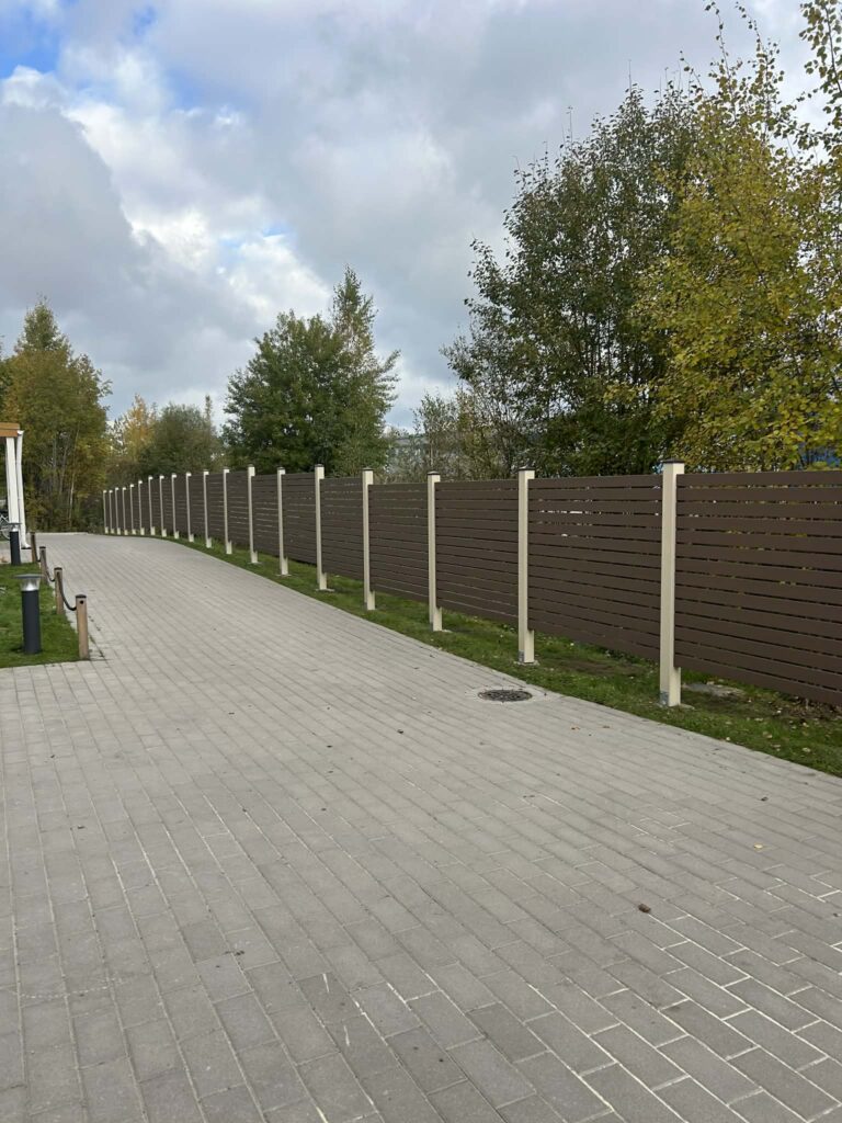 06b16912 5de7 4e48 a46f 572cad5eec33