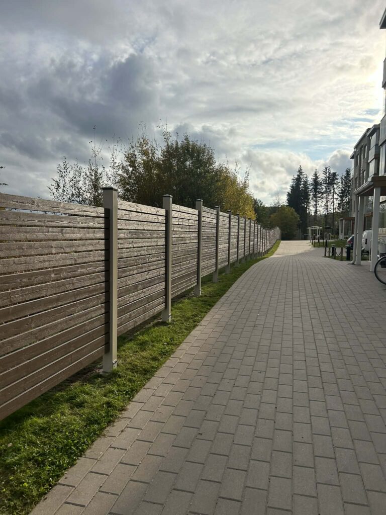 d9a09387 09ef 4b90 9fbe 199afc8c1089